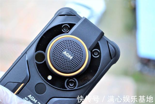 三防|1.5米摔不烂水浸不坏的三防手机,热成像夜视,关键时刻能保命