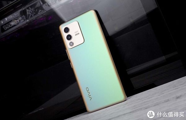 像素|vivo S12 Pro体验，它能在“内卷”中突围而出吗？