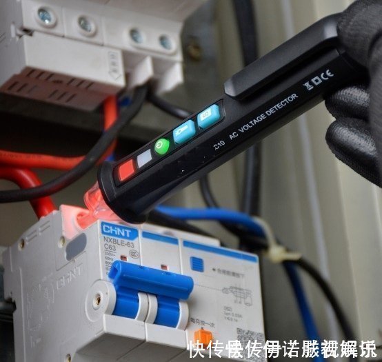 连接器|电线坚决不埋墙里,太聪明,去一趟东北才知道,拍照片给大家学学