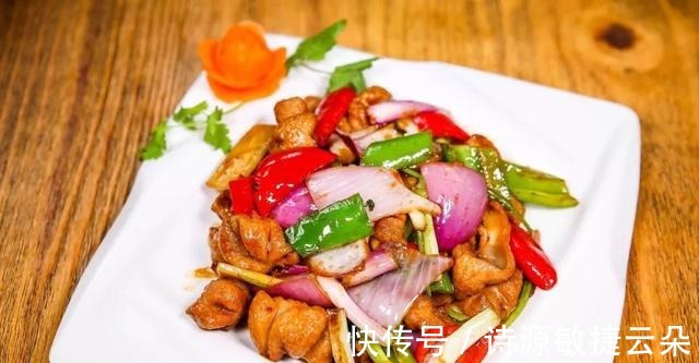 秋天，如果有条件，别错过吃这菜，做法特简单，解馋又下饭！