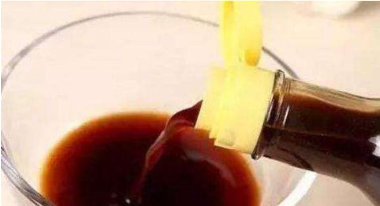 3种花“最爱”吃醋,1个月“喂”1斤,叶片油绿,花开满盆