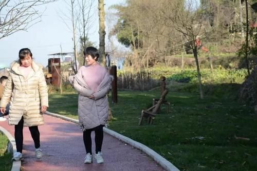 老年|自然丨仰天窝阳光健身步道升级！山顶湖泊等你来打卡~