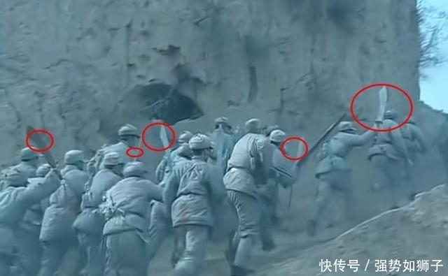 营救|亮剑:营救张大彪时,你看战士们手里拿的啥武器?抗日神剧脸红吗?