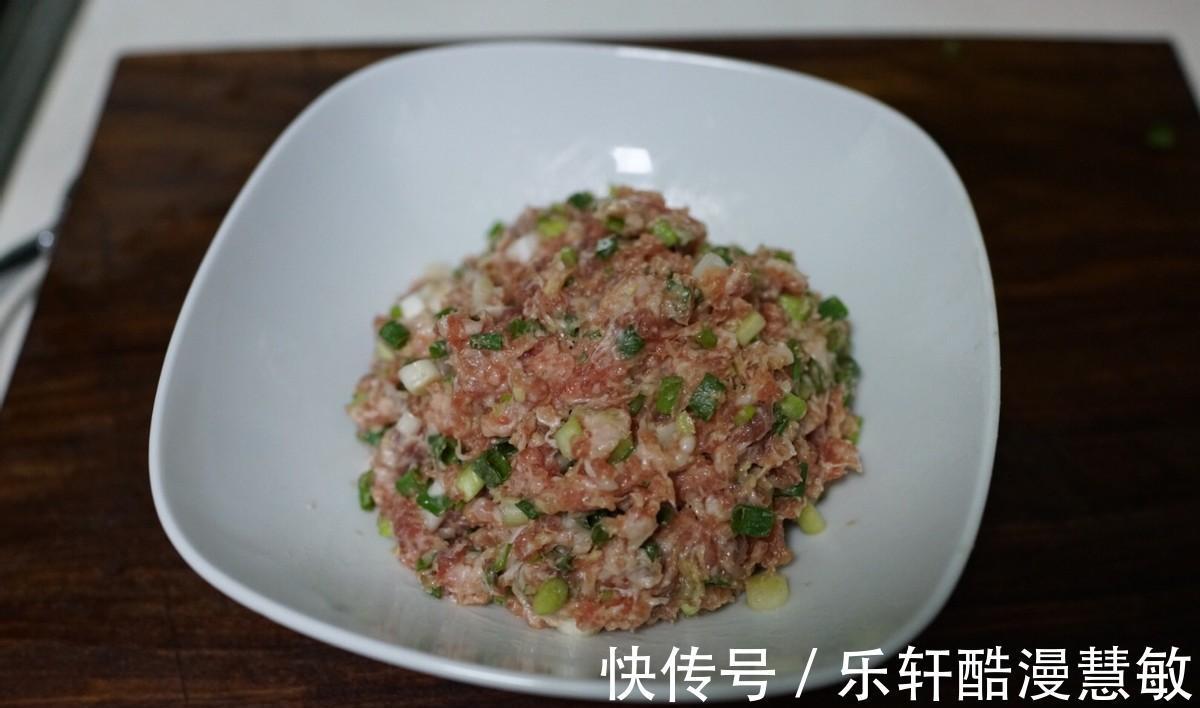 生煎包|生煎包外焦里嫩,汤汁丰富,一口享受,两口美味