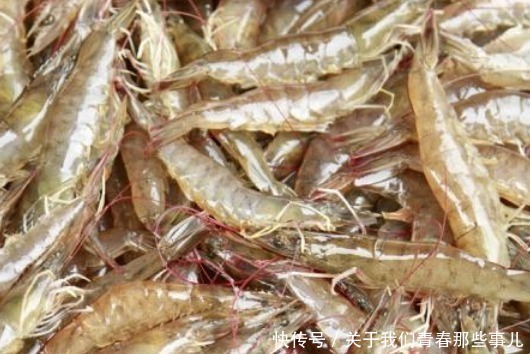 买大虾,别只看价钱,遇到这4种白送都不能要,老板自己从来不吃
