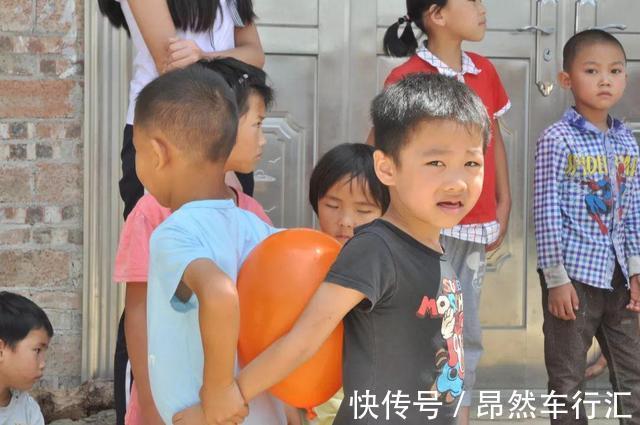 小江|身高的“抑制剂”被发现了,牛奶也在其中?儿科医生:少给孩子吃