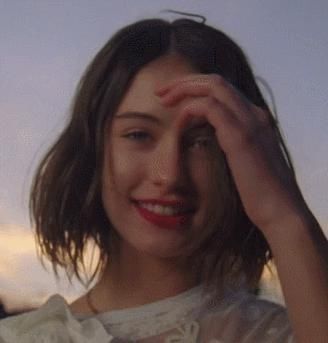 发型你到底适合短发还是长发剪对真的美哭了