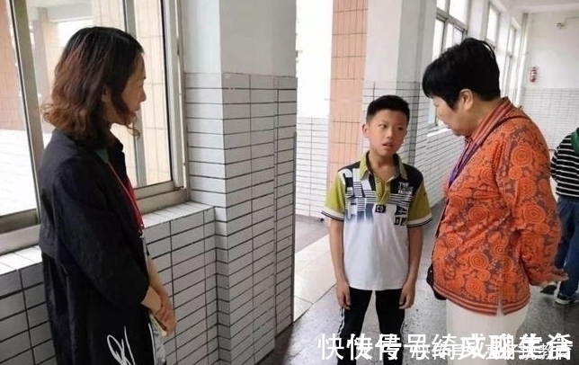 奇奇|男孩在学校受欺负还手,却被班主任罚写检讨,宝妈的做法亮了