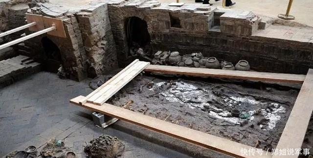 隋朝|千古第一暴君,1400年后坟墓被专家挖开,墓中尸骨只剩两颗牙齿