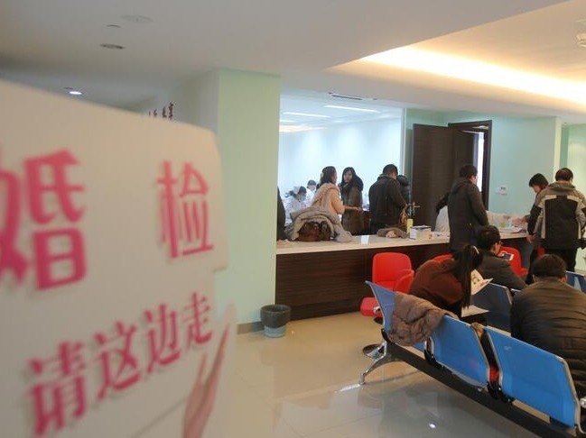 母亲|产检是女儿,孩子出生却是男孩,25年后孩子结婚,母亲发现实情