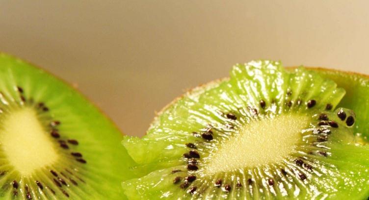 猕猴桃|家有糖尿病的，这3种水果，可以放心吃点，血糖平稳，远离并发症