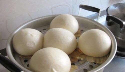 血糖高的人,少吃该几种食物,保护血管,降低血糖