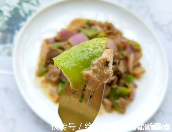 气血|洋葱和此物是绝配,比肉还好吃,气血足了,长个头,血管通畅了