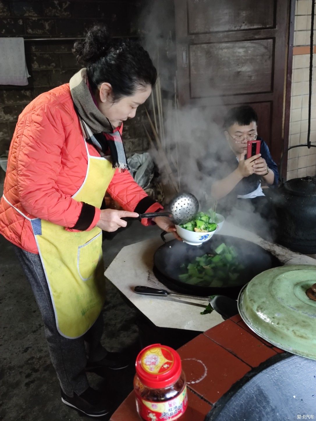 中年|到乡坝头吃农家饭