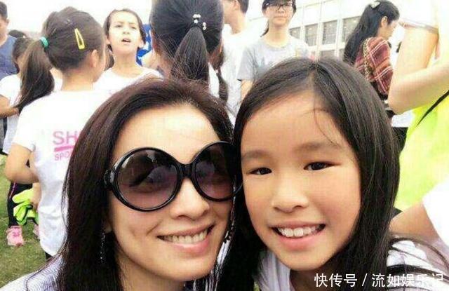 ''儿子太帅，不可能是我亲生的''，4次亲子鉴定结果，爸爸怀疑人生