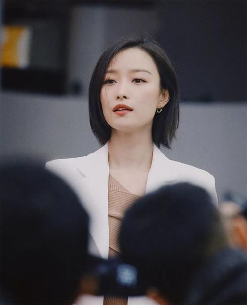 圆脸 什么脸型就剪什么发型！三分钟帮你找到“本命发型”，洋气显脸小