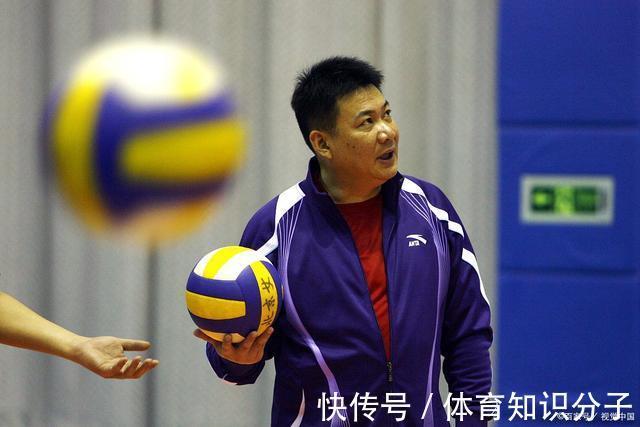 江苏女排|不分彼此:蔡斌指导勇气可嘉,中国女排如今该团结一致
