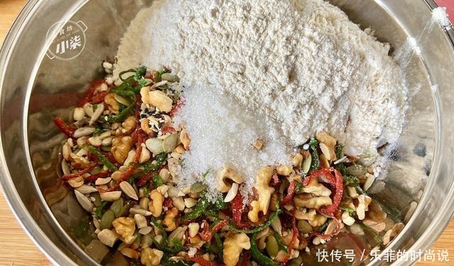 详细|五仁月饼做法来了,配方详细讲解,无难度,中秋自己在家都能做