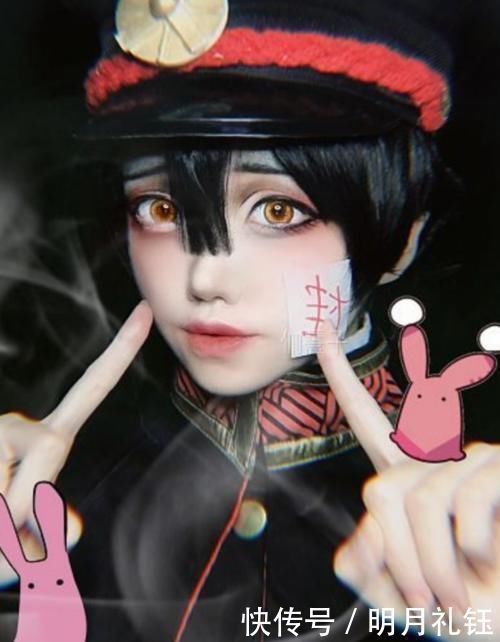 05后小姐姐cos花子君走红,当看到她伸出舌头那一瞬间,我已经沦陷了