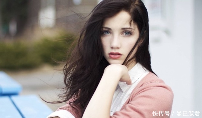 “老婆，孩子上幼儿园了，让你妈先走，我妈来享享福吧”“好的”