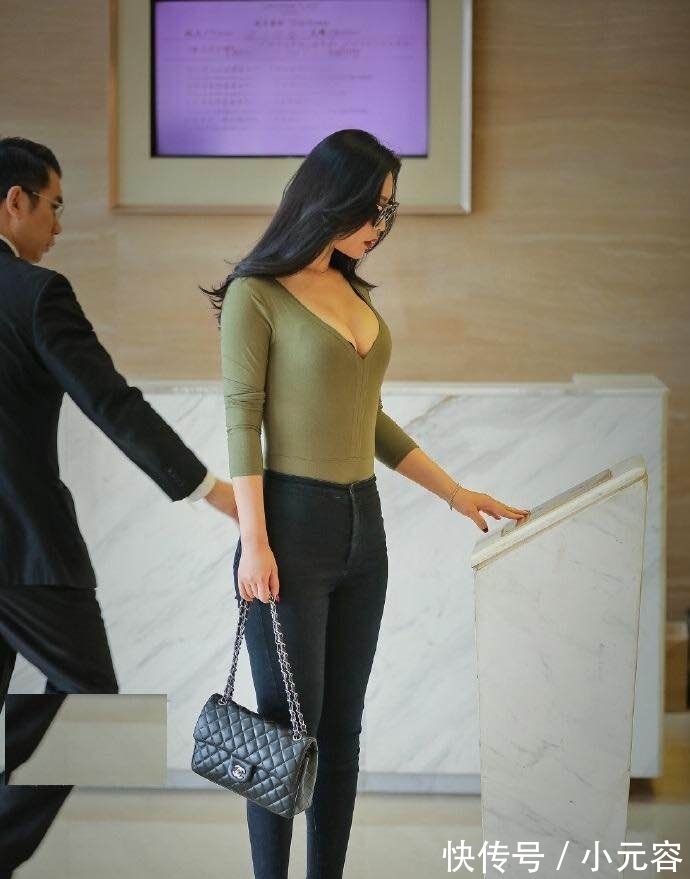 街拍|街拍：气质小姐姐，挑一个娶回家，你选谁！