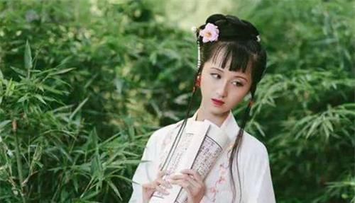 自谴|一个相貌平庸的才子,写下一首千古绝句,却被以为是李白的口头禅