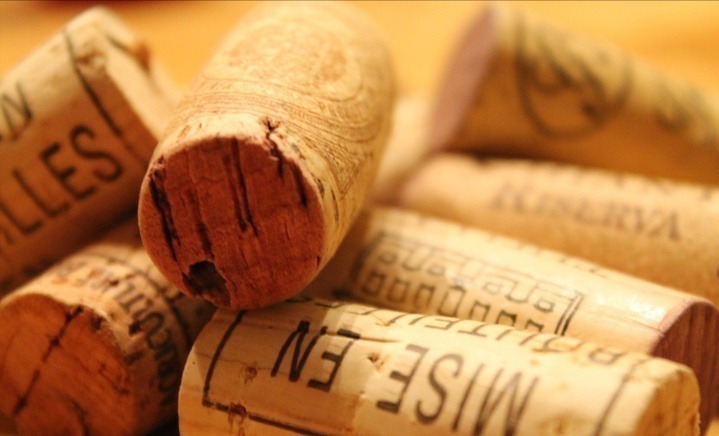 红酒木塞断了该怎么办?有几个小妙招可以教给你