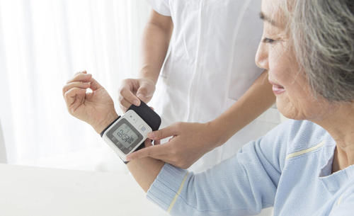 高血压患者每天都吃药，血压还不稳定？小心犯了这6个错