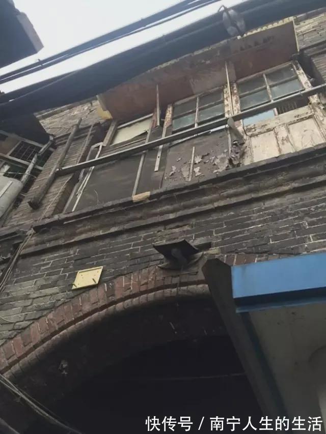 齐家云云|祖孙三代蜗居19㎡开间，变身四室两厅一厨一卫，换头级别的整容术