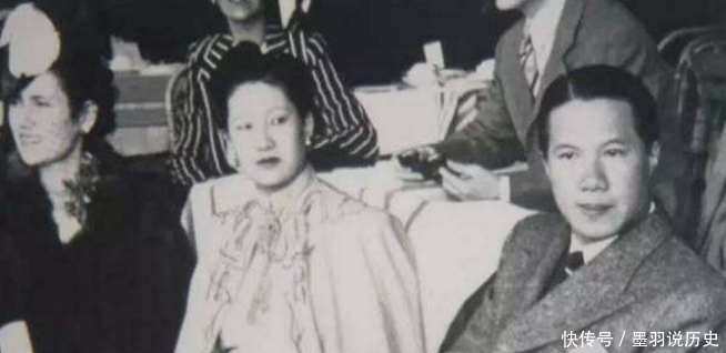 国王对她一见倾心,力排众议娶她为妻,晚年却老死不相往来