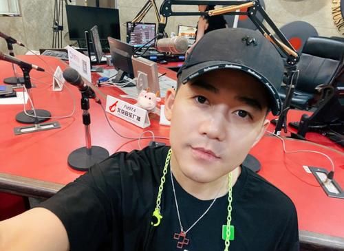 张淇|《披荆斩棘》张淇曾参加选秀，与陈楚生苏醒同台pk，可惜止步10强