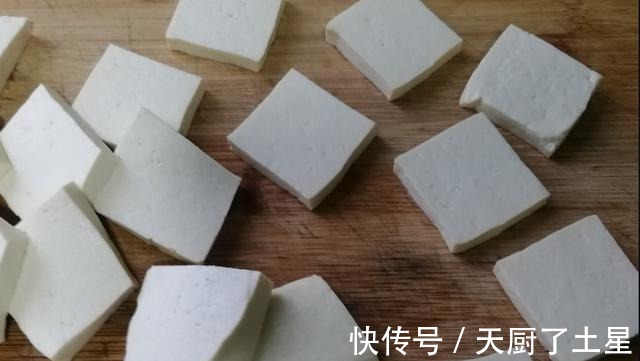 大冷天,宁可少吃牛羊肉,也别错过吃它,热热乎乎端上桌,太解馋!