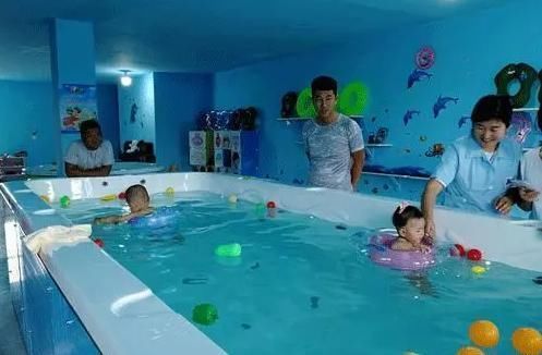 游泳馆|做好孩子防溺水的最好方法就是主动带他去游泳馆