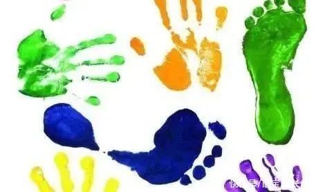 亲子|0-3岁是大脑发育黄金期，父母要抓住!坚持这3件事，宝宝更聪明!