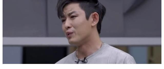 杜华|排名倒数第一就该退?敖犬“赖”在节目就已经赢了,想红也没有错