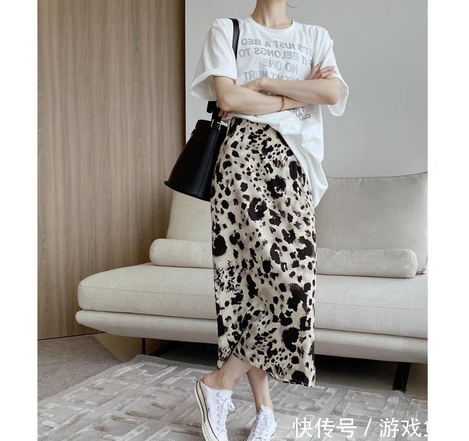 高级感|“衬衫+半身裙”太普通？6个思路提升高级感气质，这样穿很优雅