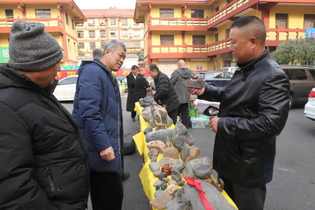  陨石|“群星”在故都闪耀——第四届临淄齐国商城陨石展
