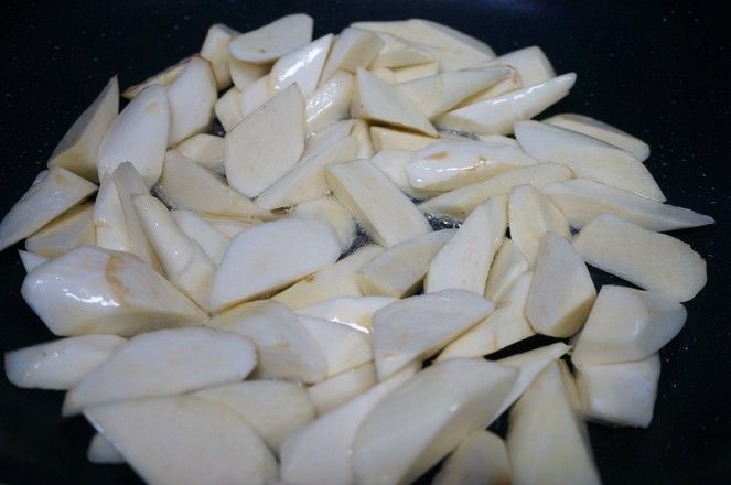 这菜比肉还贵，常吃补钙、强筋骨，就算家里再穷也要常给孩子吃