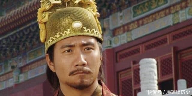 真相|朱元璋外出视察，突然发现1位老农唉声叹气，知道真相后，怒斩当地县令！