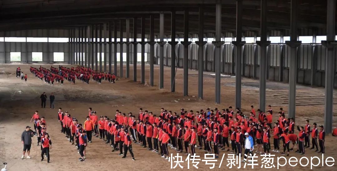 预备杆|《立春》背后的功夫小子