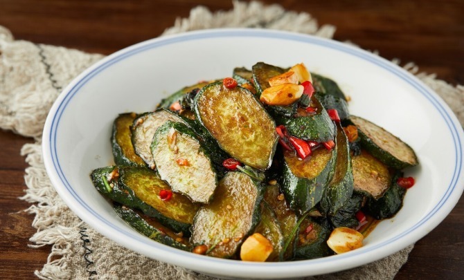 三伏天,最适合吃12种时令小炒菜,每天换着吃,清淡爽口又开胃