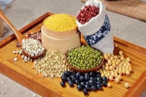 高血脂|高血脂“祸根”找到了，医生提醒：3件事再做，小心甘油三酯爆表