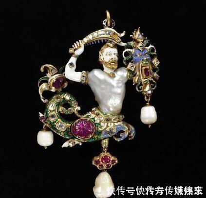 设计师得有多大的想象力,才能设计出这件巴洛克珍珠珠宝厉害