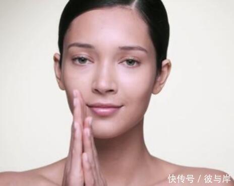 痘印反复留,一直消不掉?医生:3种方法祛痘印必用