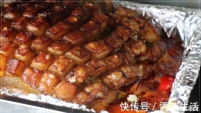 五花肉这样做香死了!比红烧肉下饭,比排骨还香,一点也不腻