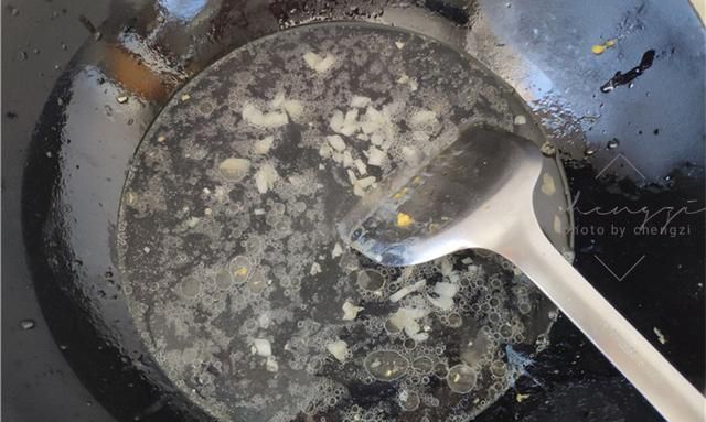 正月初七也称“人日”,记得吃七菜羹,每菜都有寓意,讨个好彩头