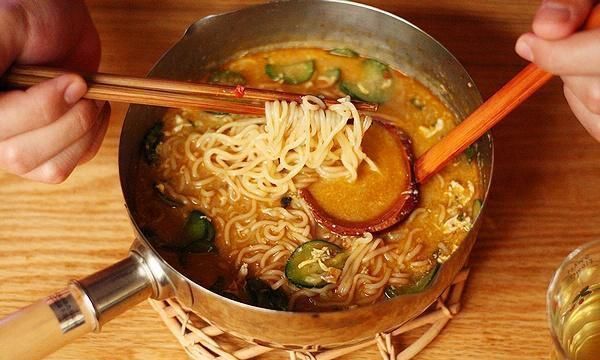 便面的做法|方便面的8种别样吃法,有颜又美味,保证让你舔完最后一滴汤!