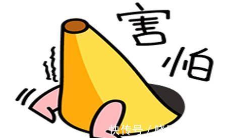 |幽默笑话:看见以前的富二代同学如今在挨家挨户乞讨,我心里很爽