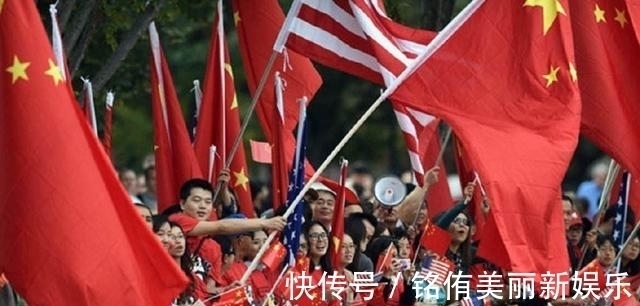 事实胜于雄辩$金灿荣教授:公知就是一群苍蝇,总把我国的垃圾堆跟外国的客厅比