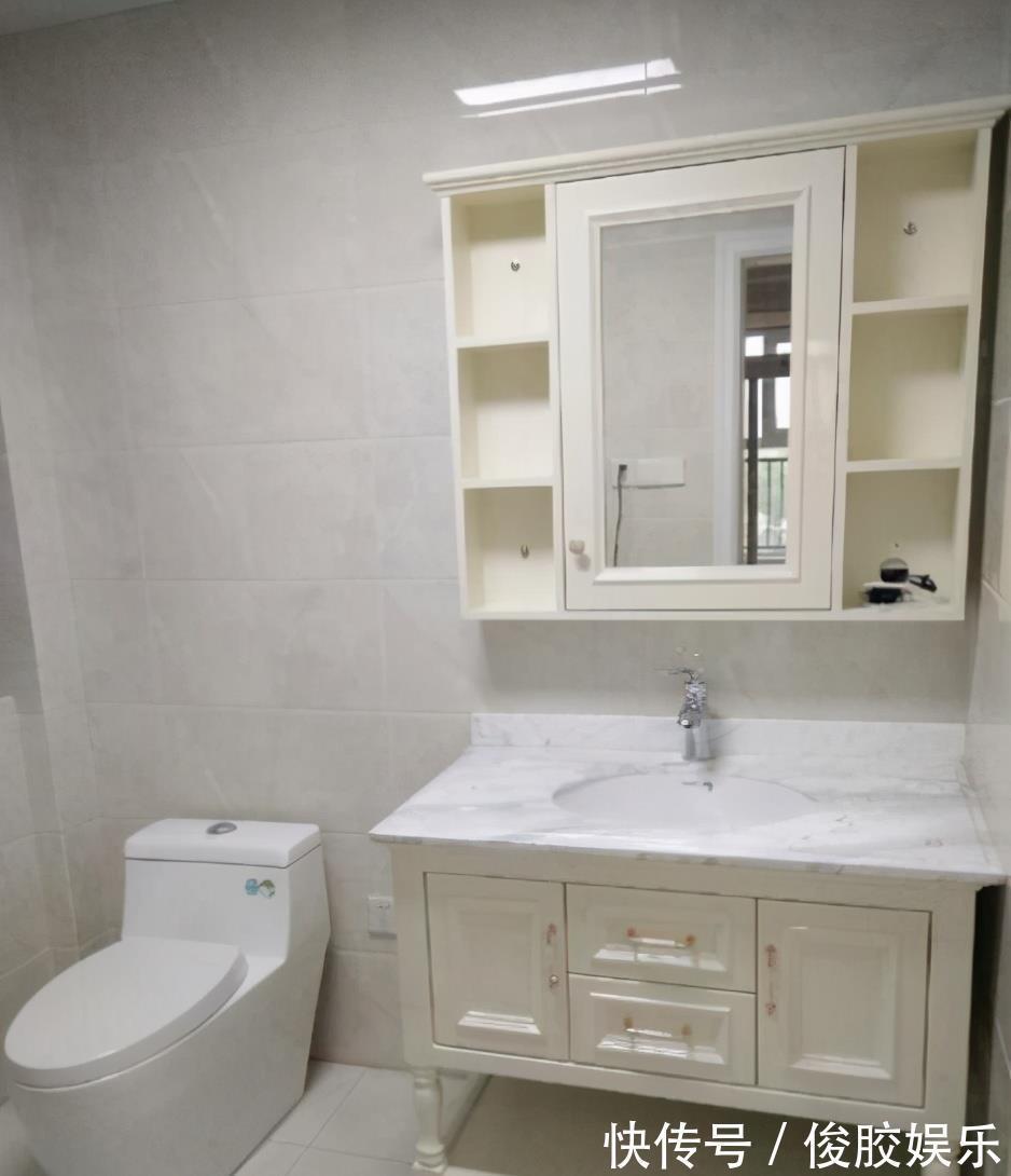 背景墙|硬装终于完工,砸了9万,朋友都夸地砖和背景墙上档次,晒晒全屋